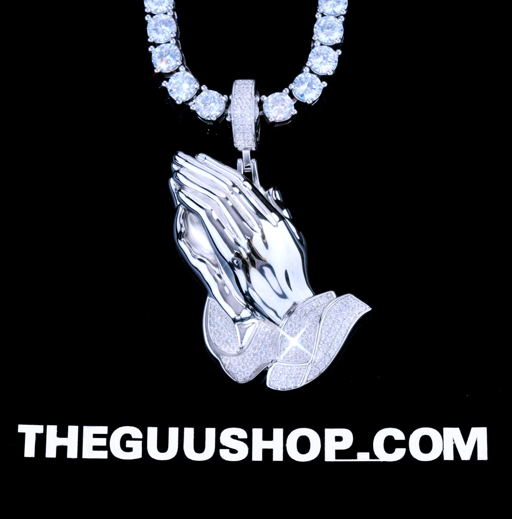 925S & VVS Moissanite Praying Hand Necklace