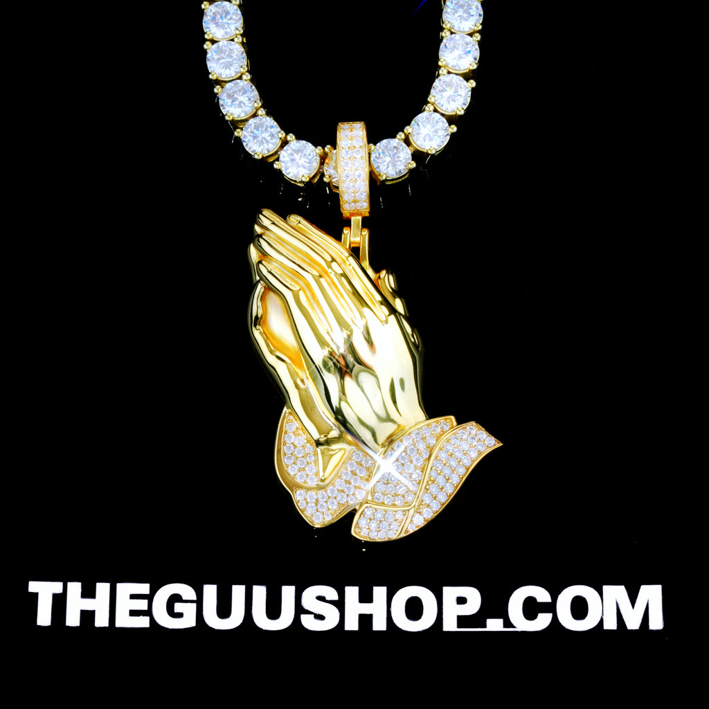 925S & VVS Moissanite Praying Hand Necklace