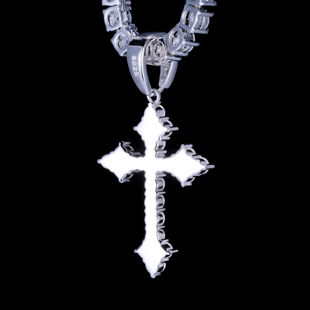 925S & VVS Moissanite Celtic Cross Necklace