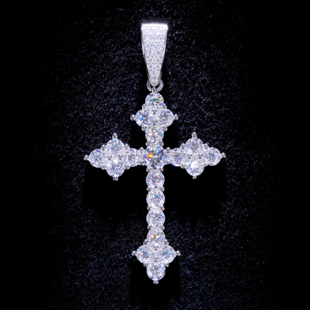 925S & VVS Moissanite Celtic Cross Necklace