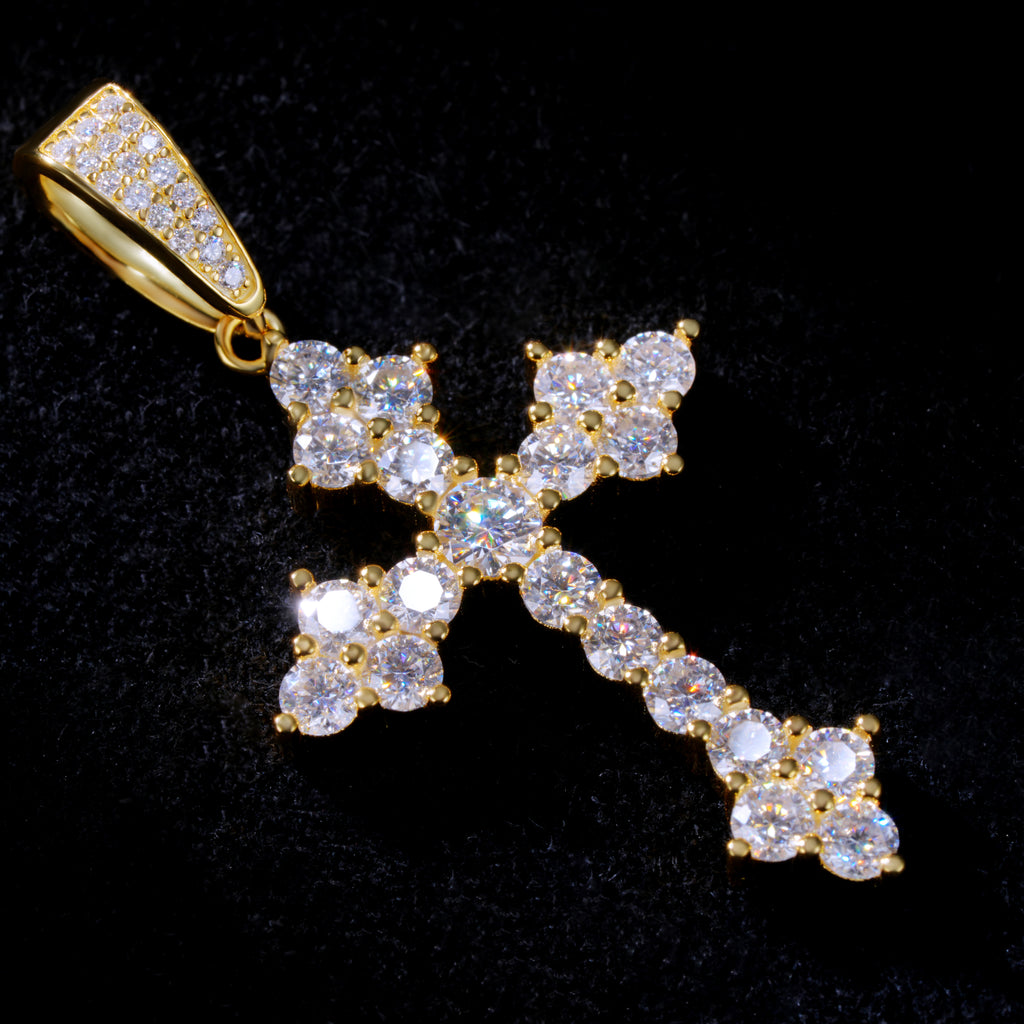 925S & VVS Moissanite Celtic Cross Necklace