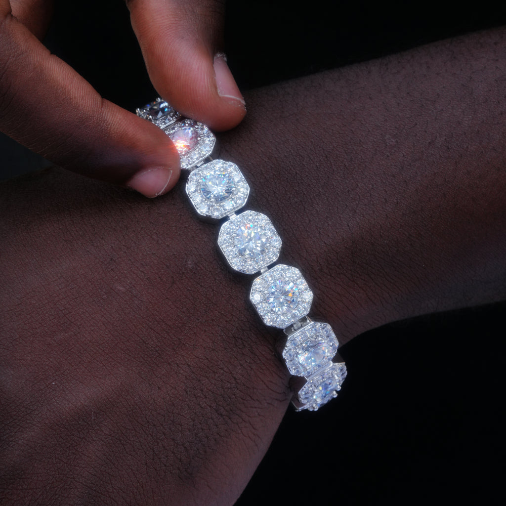 Clustered Tennis Bracelet in White Gold