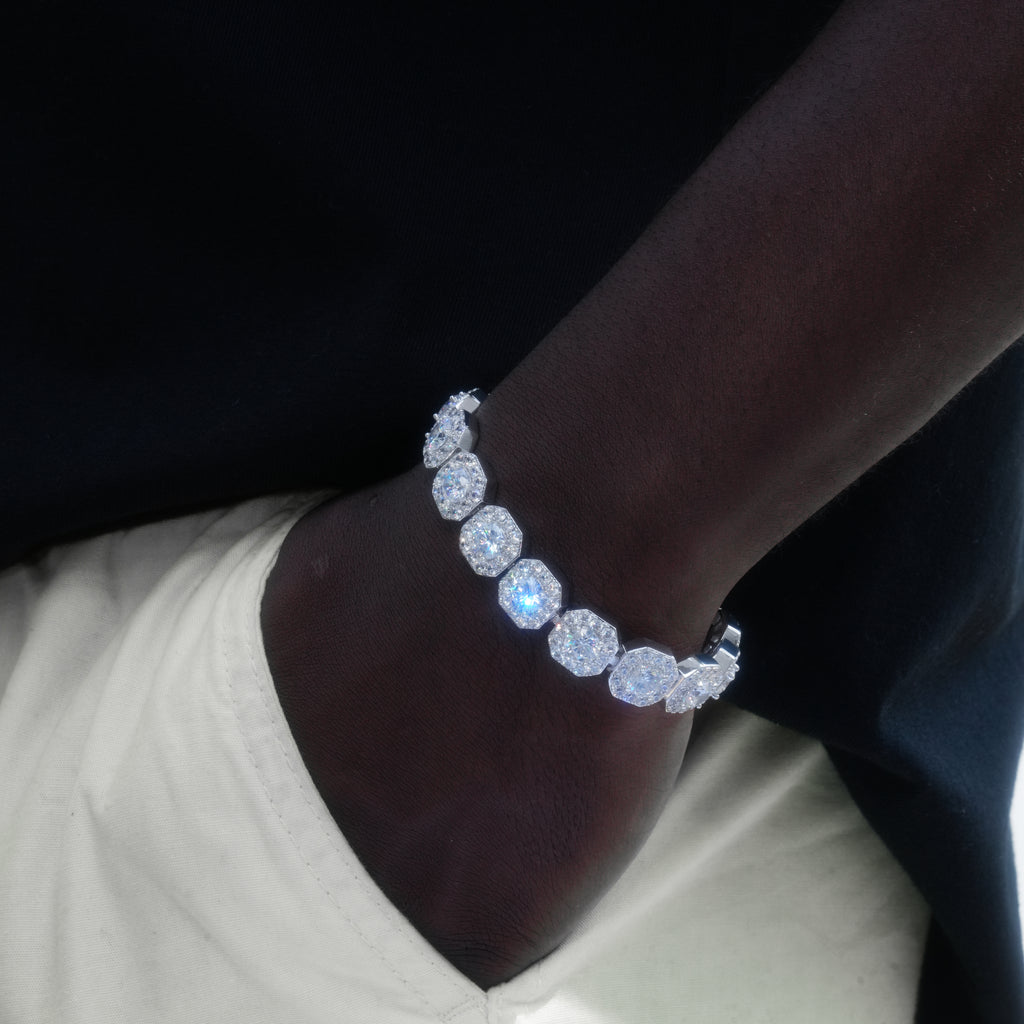 Clustered Tennis Bracelet in White Gold