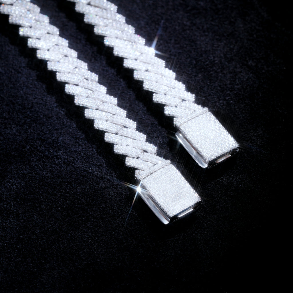 925S & VVS Moissanite 8.5MM Prong Cuban Link Chain
