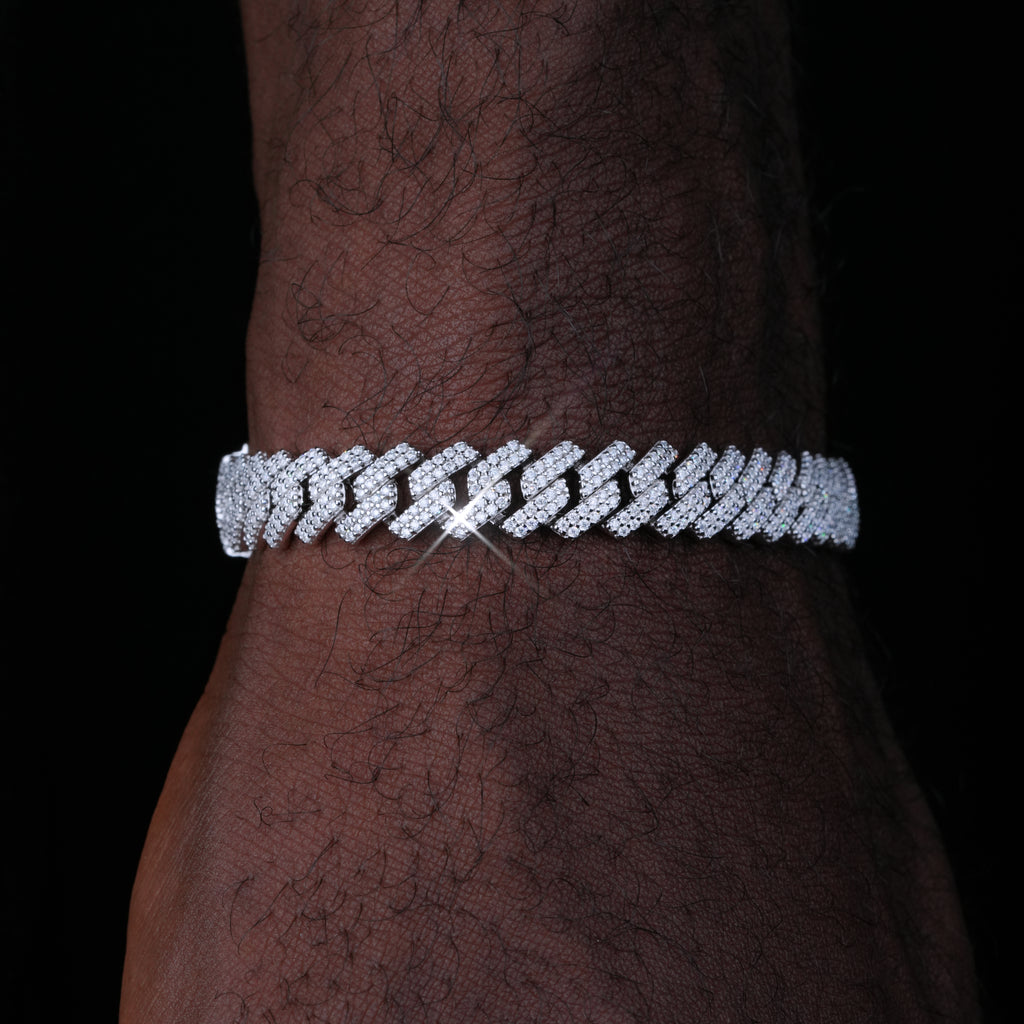 925S & VVS Moissanite 8.5MM Prong Cuban Bracelet