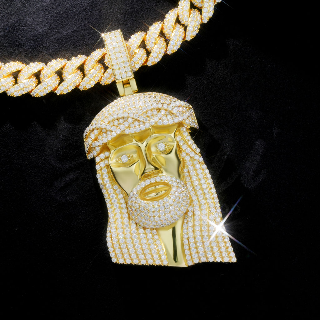 925S & VVS Moissanite Jesus In Gold