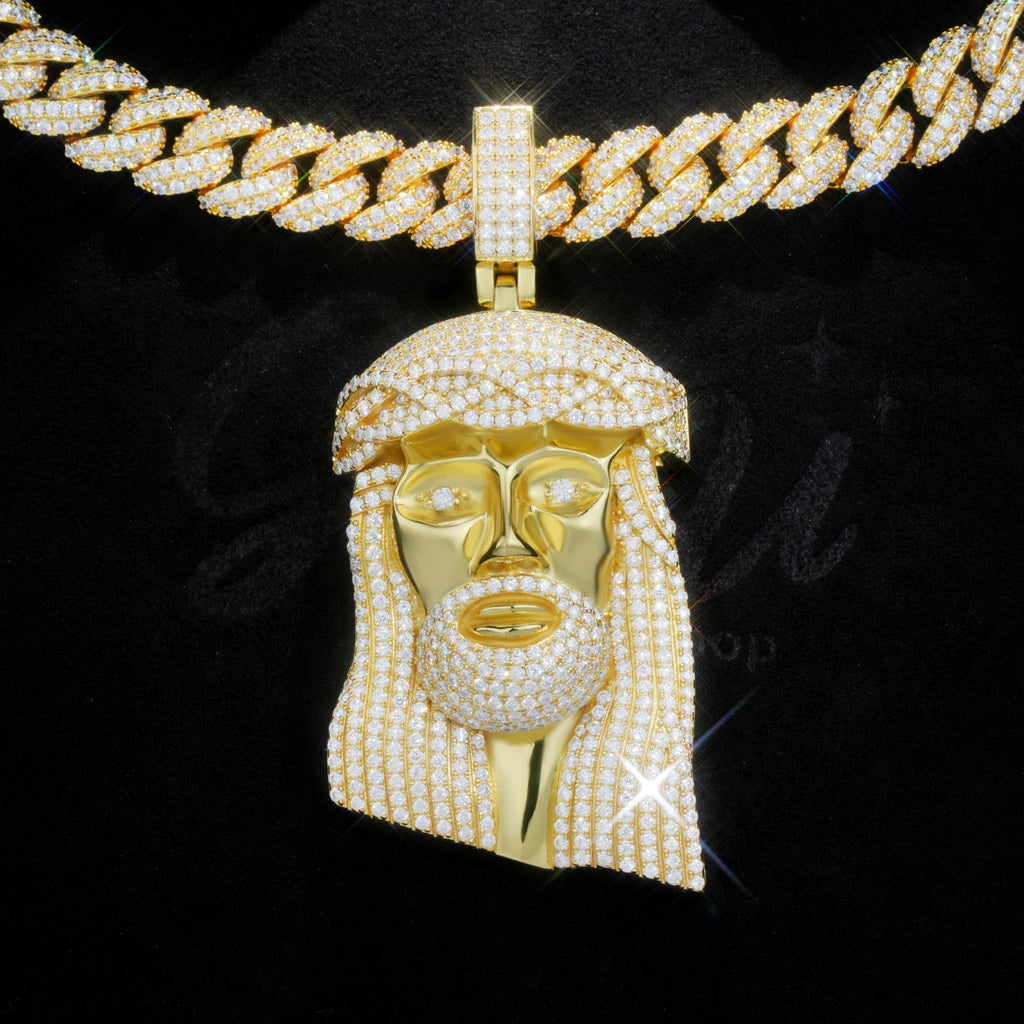 925S & VVS Moissanite Jesus In Gold