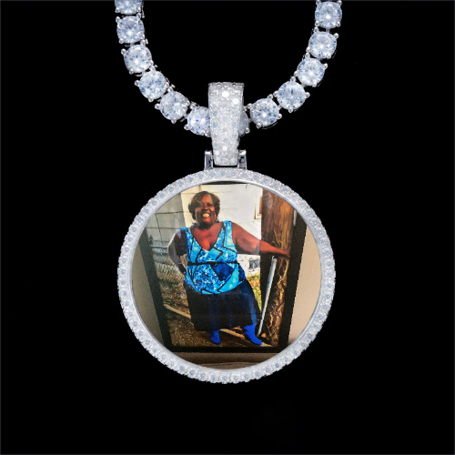 925S & VVS Moissanite 3D Circle Custom Picture Pendant