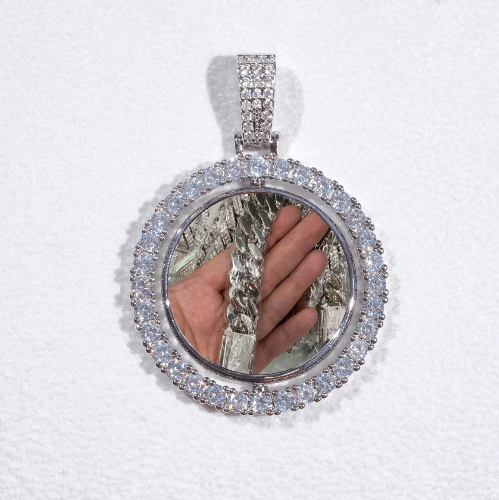 3D Spinning 2-Faced Custom Picture Pendant
