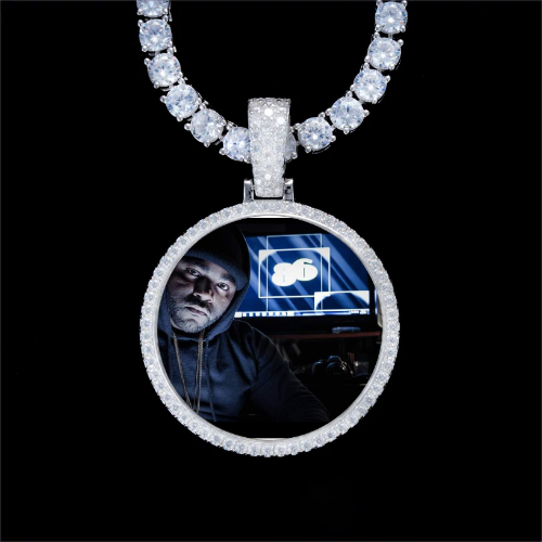 925S & VVS Moissanite 3D Circle Custom Picture Pendant