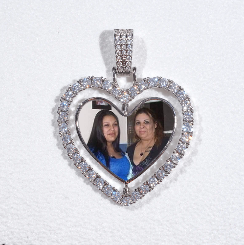 3D Spinning 2-Faced Heart Custom Picture Pendant
