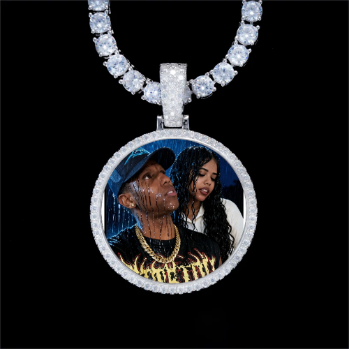 925S & VVS Moissanite 3D Circle Custom Picture Pendant