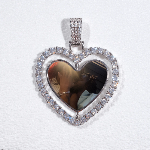 3D Spinning 2-Faced Heart Custom Picture Pendant