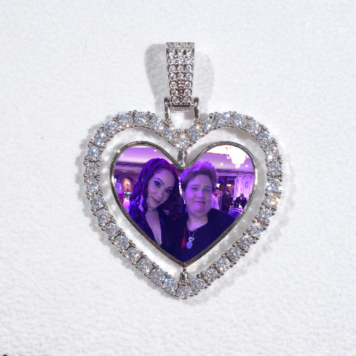 3D Spinning 2-Faced Heart Custom Picture Pendant