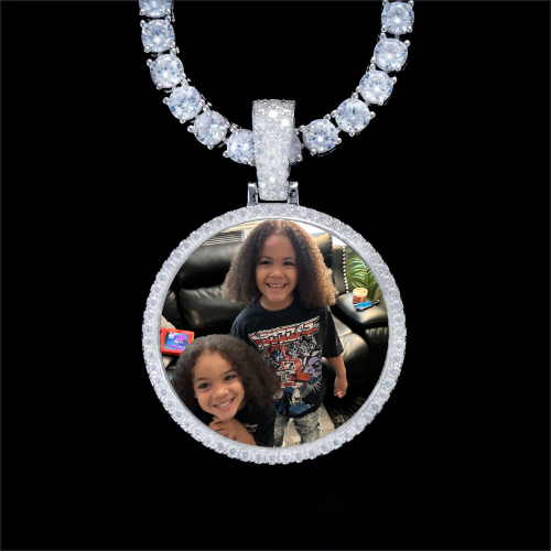 925S & VVS Moissanite 3D Circle Custom Picture Pendant