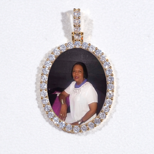 3D Oval Custom Picture Pendant