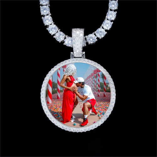925S & VVS Moissanite 3D Circle Custom Picture Pendant