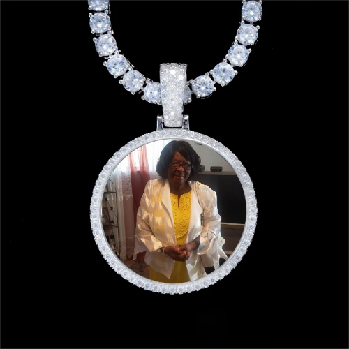 925S & VVS Moissanite 3D Circle Custom Picture Pendant