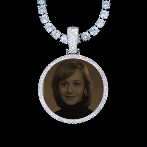 925S & VVS Moissanite 3D Circle Custom Picture Pendant