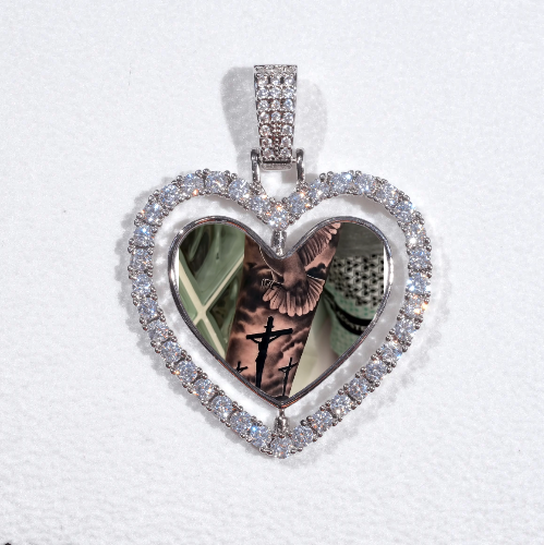 3D Spinning 2-Faced Heart Custom Picture Pendant