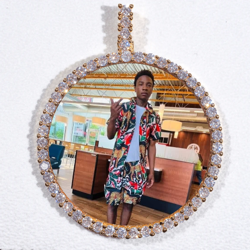 LARGE 3D CIRCLE CUSTOM PICTURE PENDANT