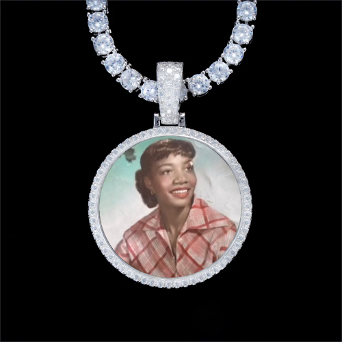 925S & VVS Moissanite 3D Circle Custom Picture Pendant