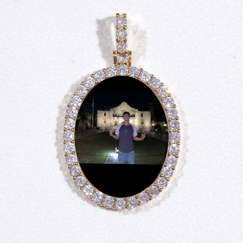 3D Oval Custom Picture Pendant