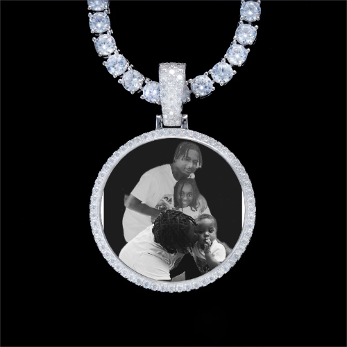 925S & VVS Moissanite 3D Circle Custom Picture Pendant