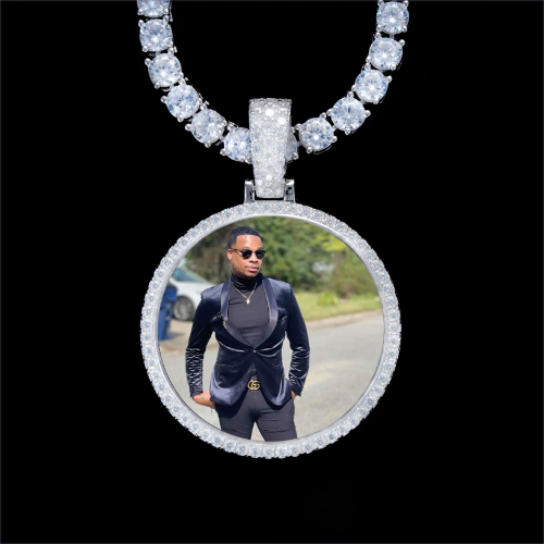 925S & VVS Moissanite 3D Circle Custom Picture Pendant