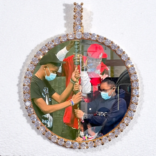 LARGE 3D CIRCLE CUSTOM PICTURE PENDANT