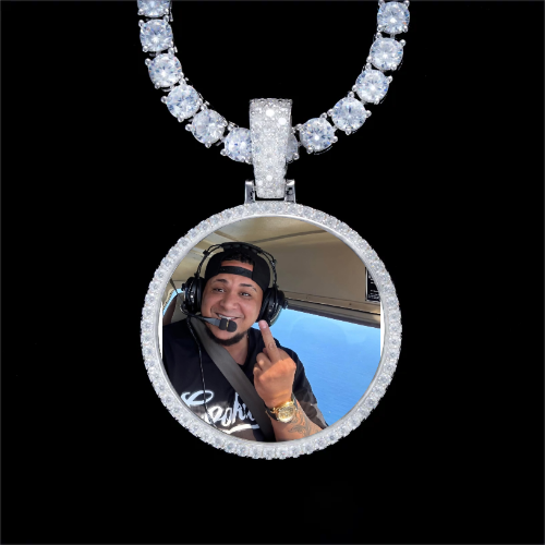 925S & VVS Moissanite 3D Circle Custom Picture Pendant