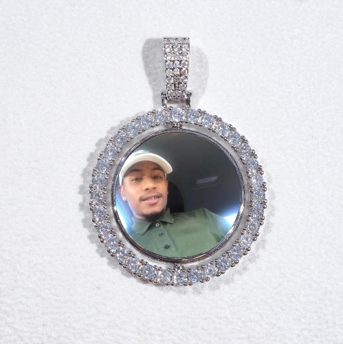 3D Spinning 2-Faced Custom Picture Pendant