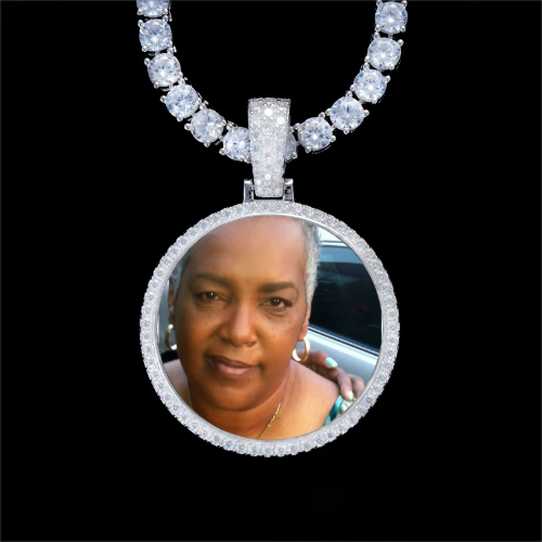 925S & VVS Moissanite 3D Circle Custom Picture Pendant
