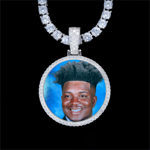 925S & VVS Moissanite 3D Circle Custom Picture Pendant
