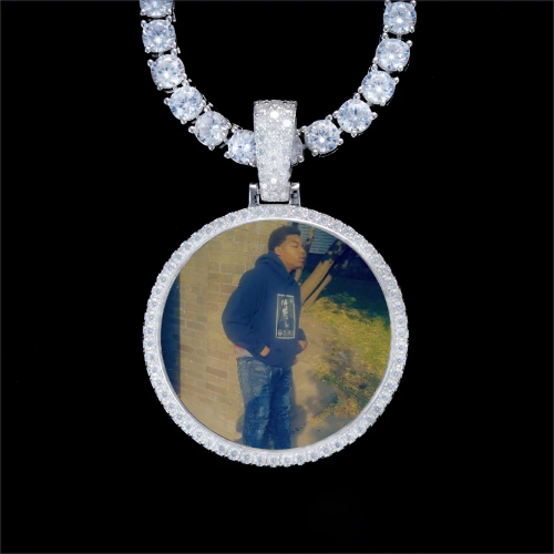 925S & VVS Moissanite 3D Circle Custom Picture Pendant