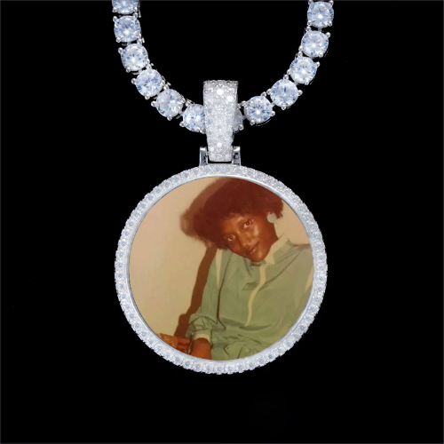 925S & VVS Moissanite 3D Circle Custom Picture Pendant