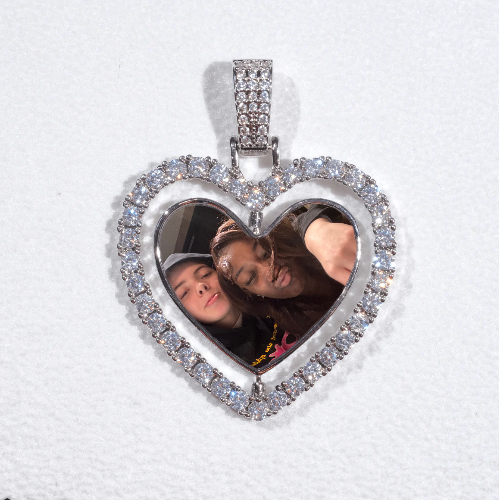 3D Spinning 2-Faced Heart Custom Picture Pendant