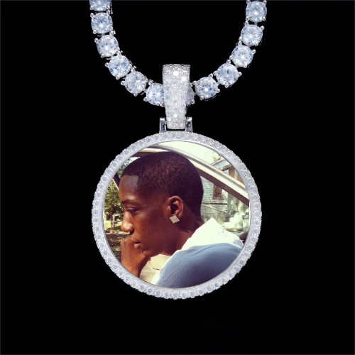 925S & VVS Moissanite 3D Circle Custom Picture Pendant