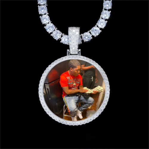925S & VVS Moissanite 3D Circle Custom Picture Pendant