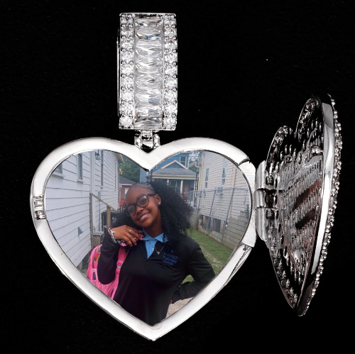 CUSTOM PICTURE PENDANT STYLE-8