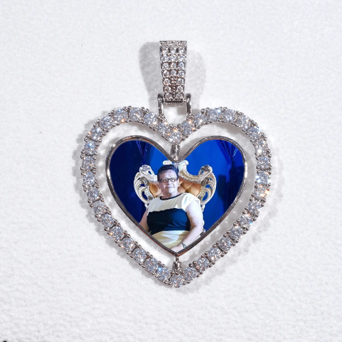 3D Spinning 2-Faced Heart Custom Picture Pendant