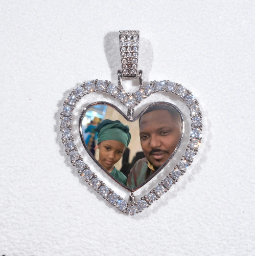 3D Spinning 2-Faced Heart Custom Picture Pendant