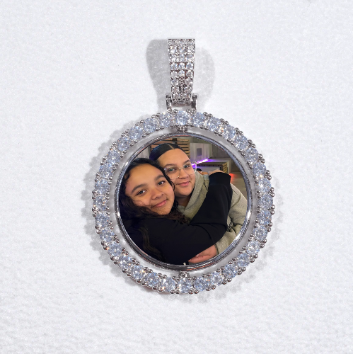 3D Spinning 2-Faced Custom Picture Pendant