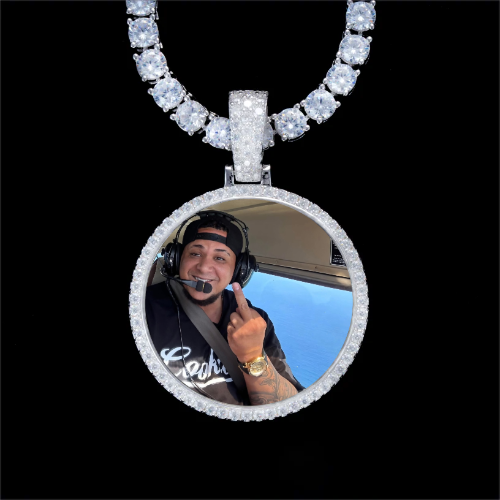 925S & VVS Moissanite 3D Circle Custom Picture Pendant