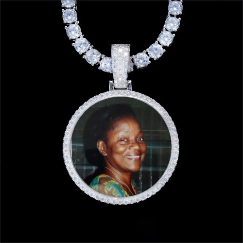 925S & VVS Moissanite 3D Circle Custom Picture Pendant