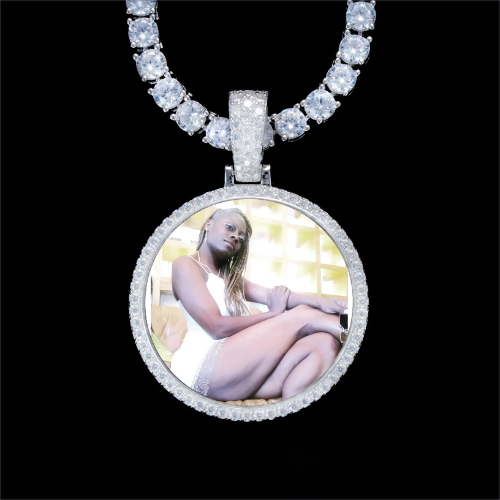 925S & VVS Moissanite 3D Circle Custom Picture Pendant