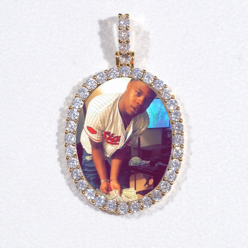 3D Oval Custom Picture Pendant