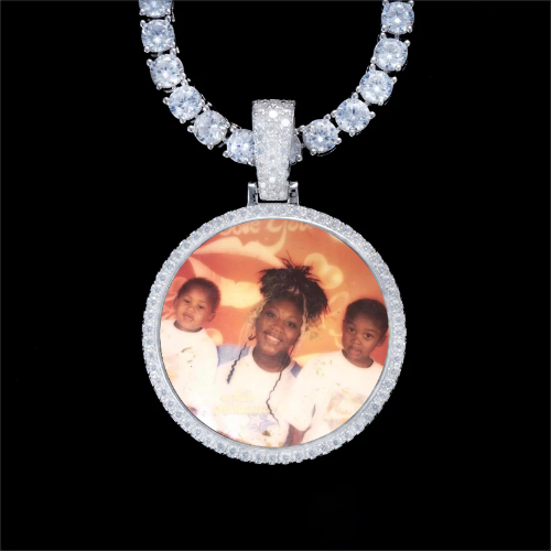 925S & VVS Moissanite 3D Circle Custom Picture Pendant