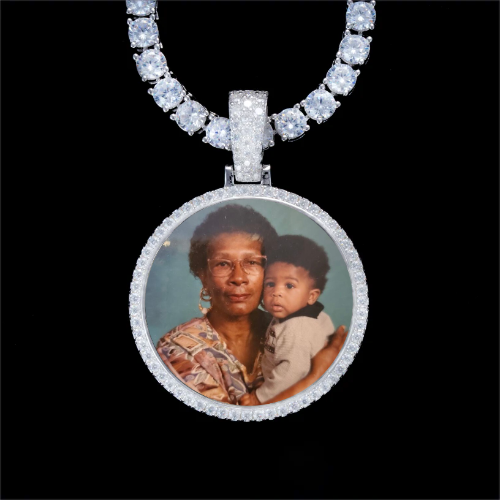 925S & VVS Moissanite 3D Circle Custom Picture Pendant