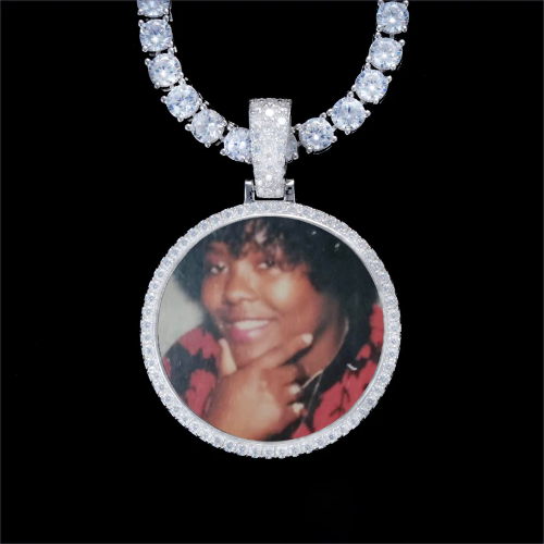 925S & VVS Moissanite 3D Circle Custom Picture Pendant